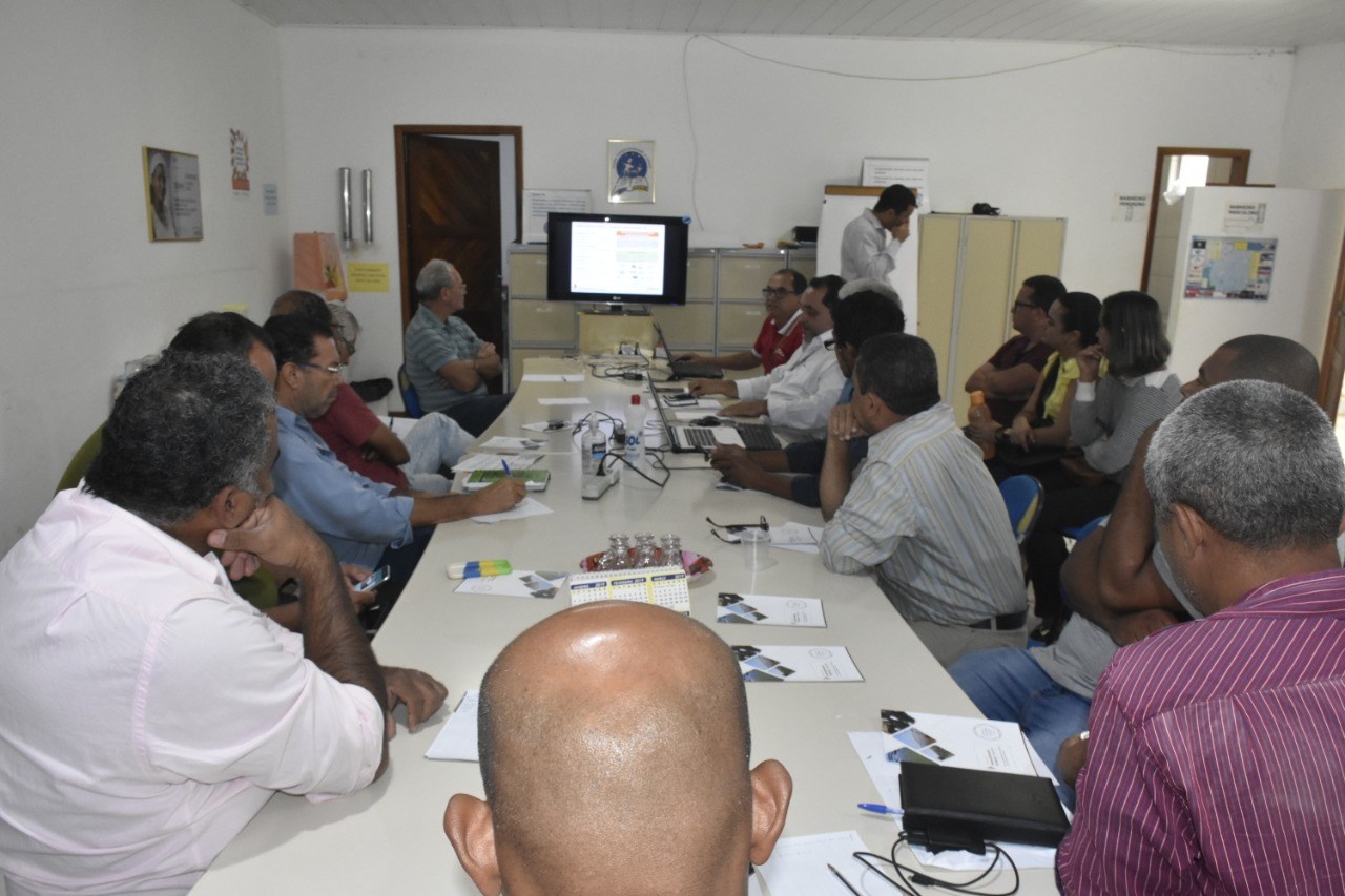 Camacã: Banco do Nordeste se reúne com Produtores de leite e Secretários para implantação do PRODETER 

